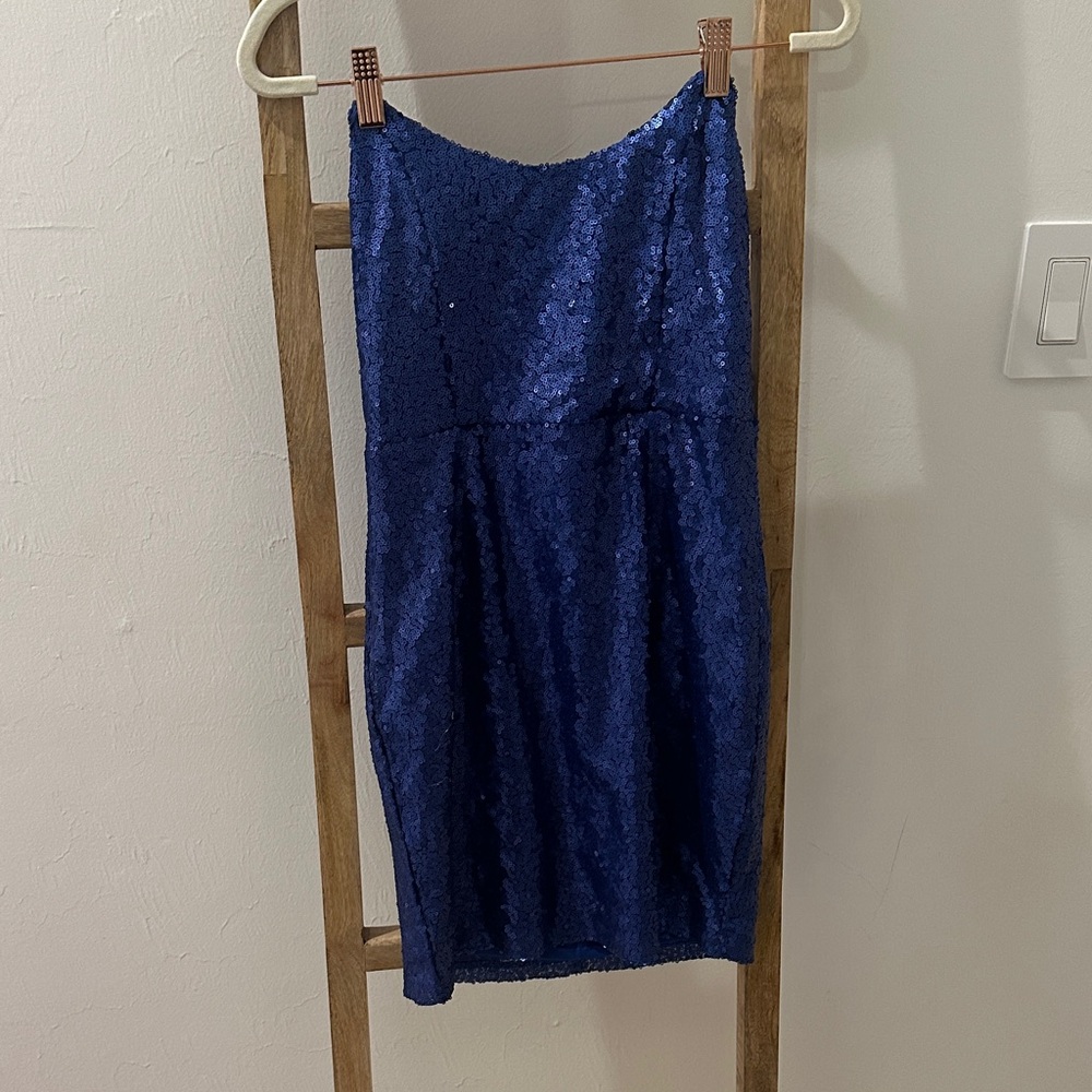 Superdown Sparkling Blue Pencil Skirt